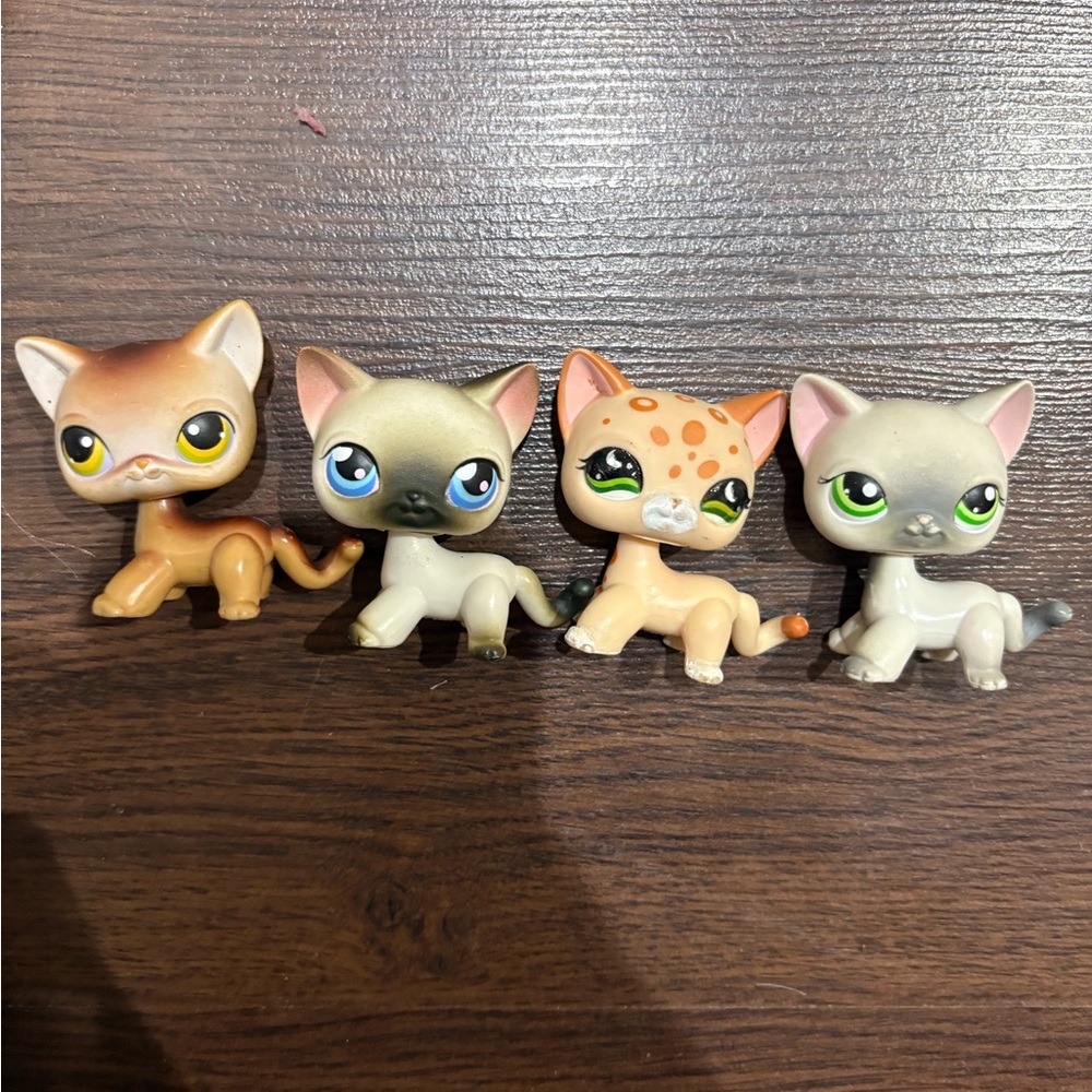 Littlest Pet Shop shorthairs 4 pack